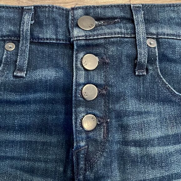 Mossimo High Rise Button Fly Shorts - Picture 4 of 5